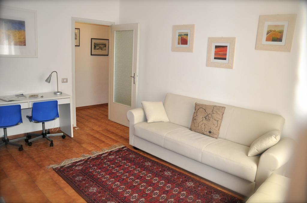 Apartment Parmense Chambre photo